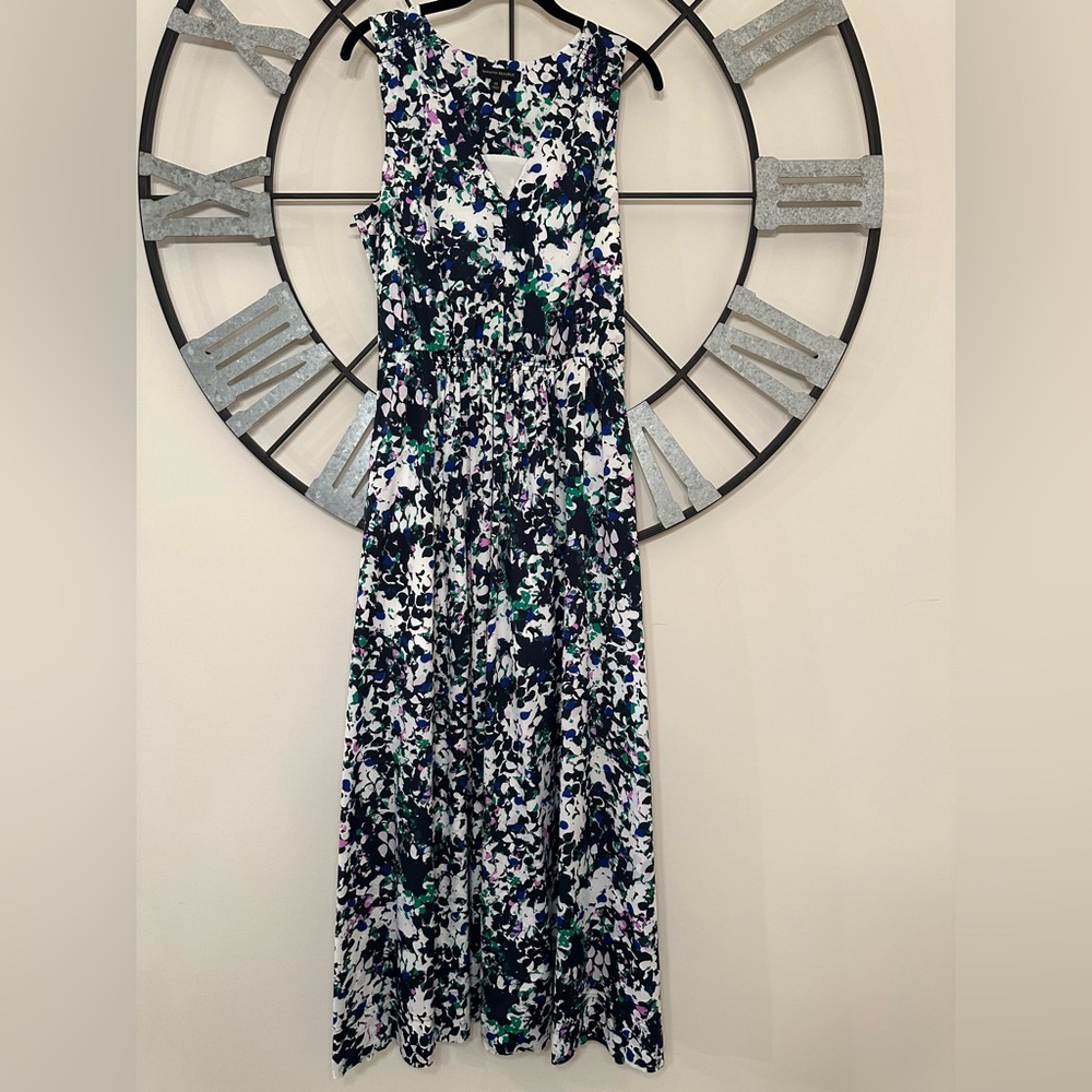 Banana Republic Jaden Floral Sleeveless V-Neck Maxi Dress. Size: 10
